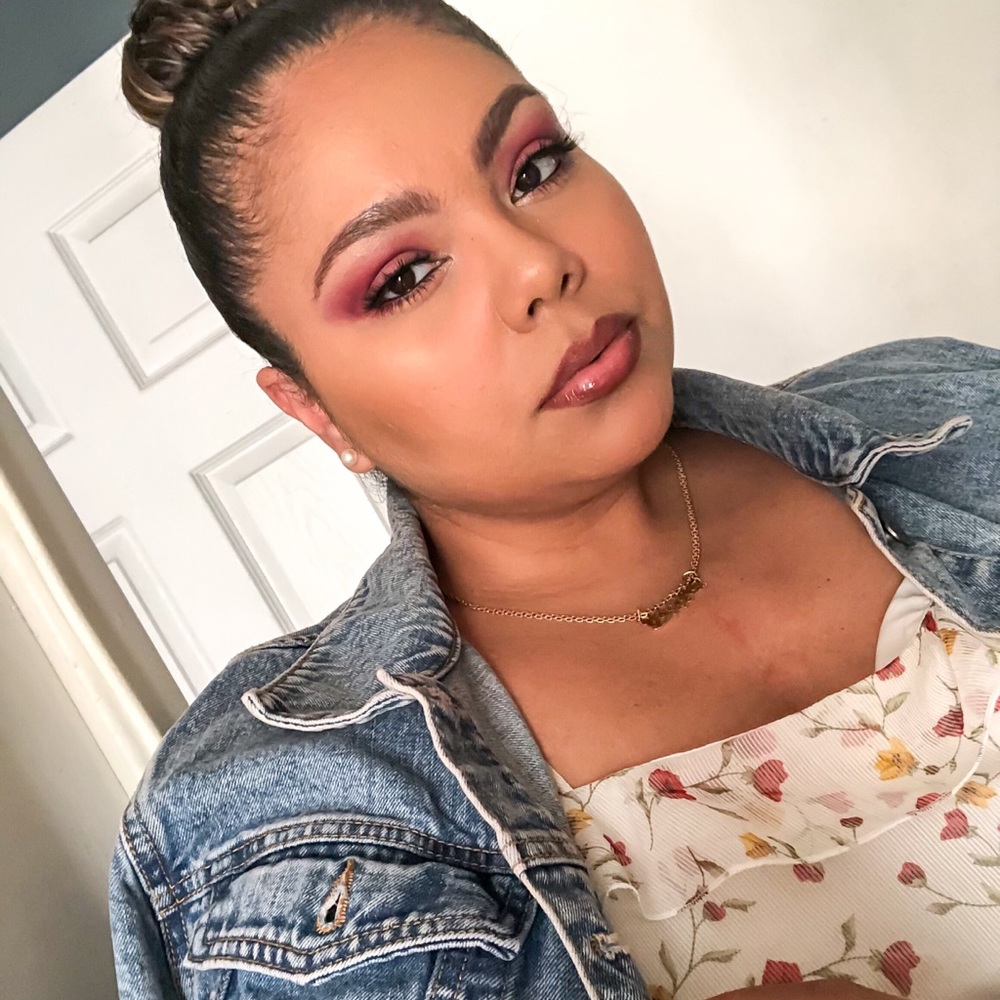 Plus Floral Ruffle Top - Picture 2 of 5